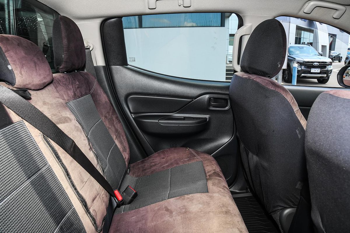 2019 Mitsubishi Triton GLX ADAS MR 4X4