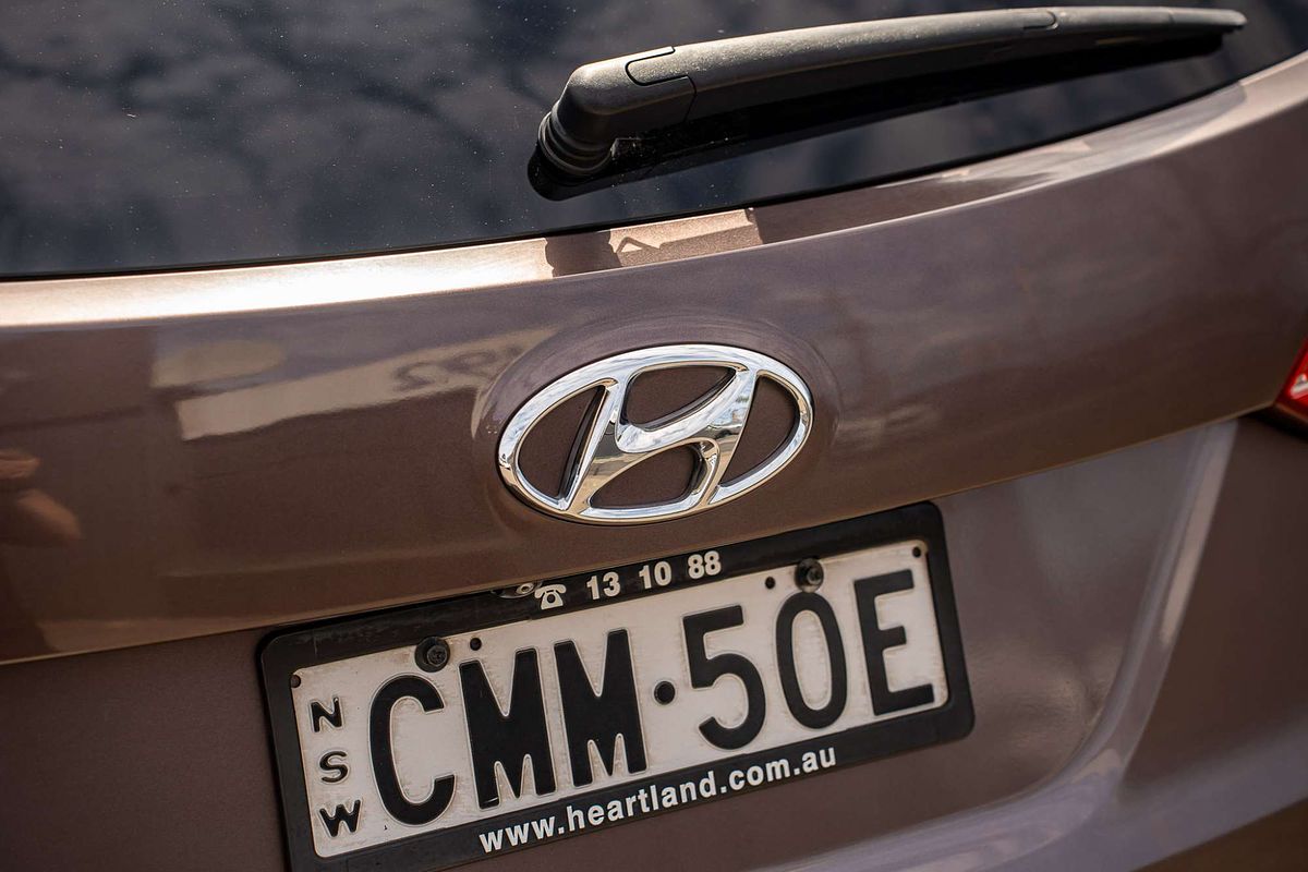 2013 Hyundai Santa Fe Highlander DM
