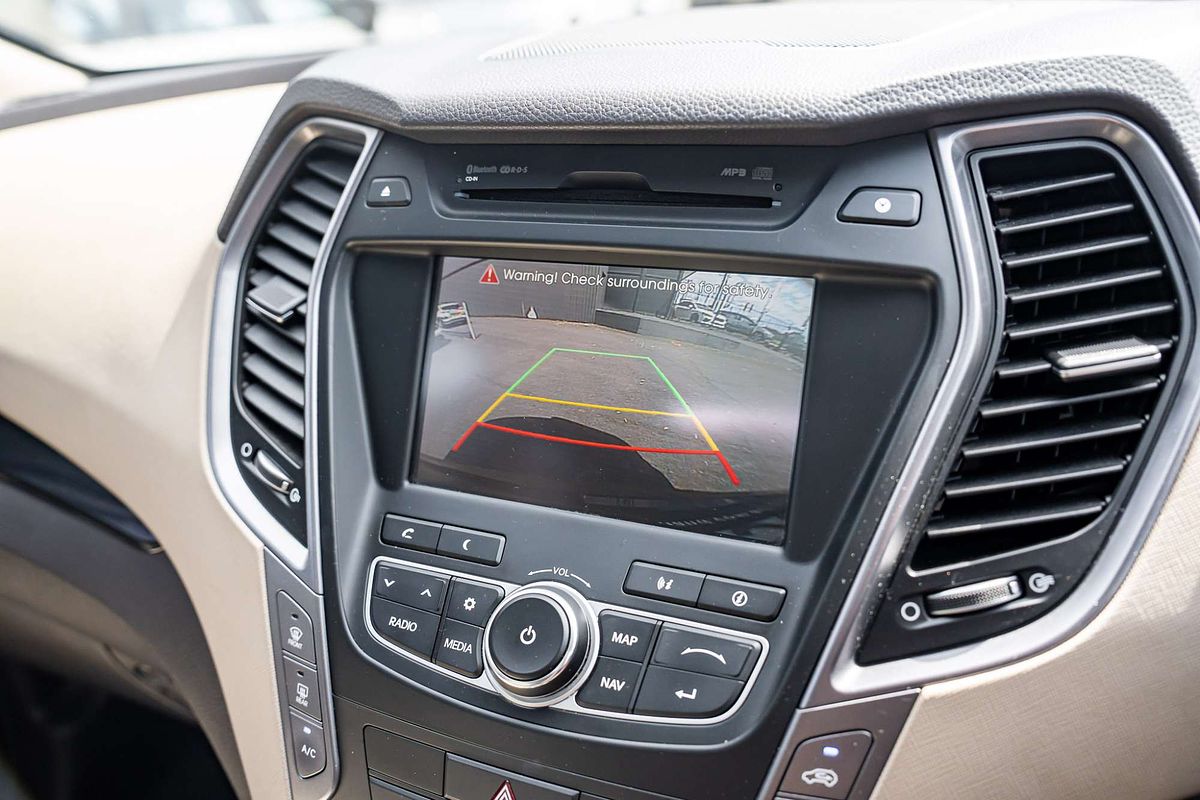 2013 Hyundai Santa Fe Highlander DM