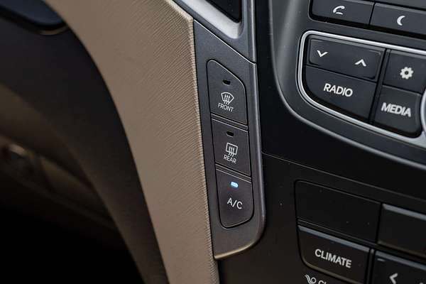 2013 Hyundai Santa Fe Highlander DM