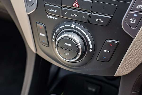 2013 Hyundai Santa Fe Highlander DM