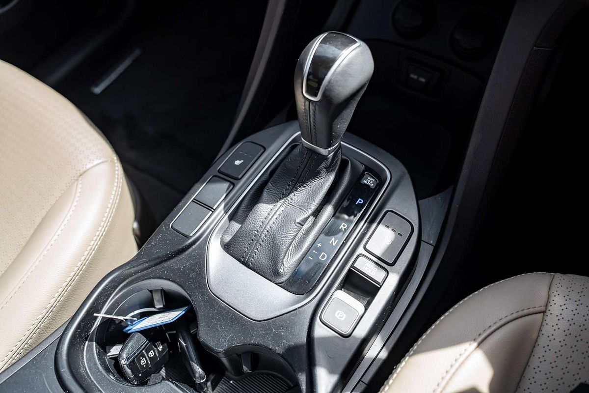 2013 Hyundai Santa Fe Highlander DM