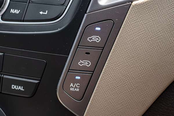 2013 Hyundai Santa Fe Highlander DM