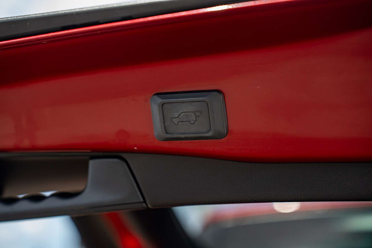 2021 Toyota RAV4 Edge AXAA54R