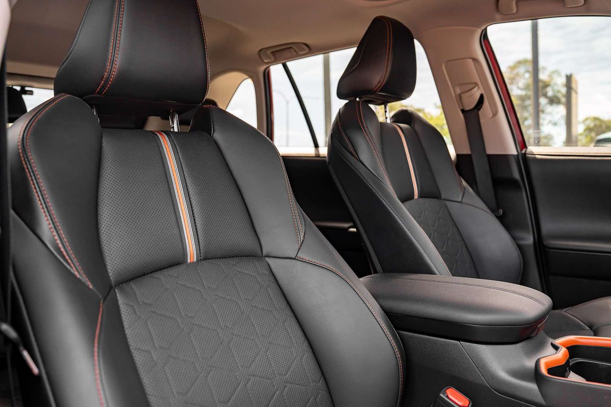 2021 Toyota RAV4 Edge AXAA54R