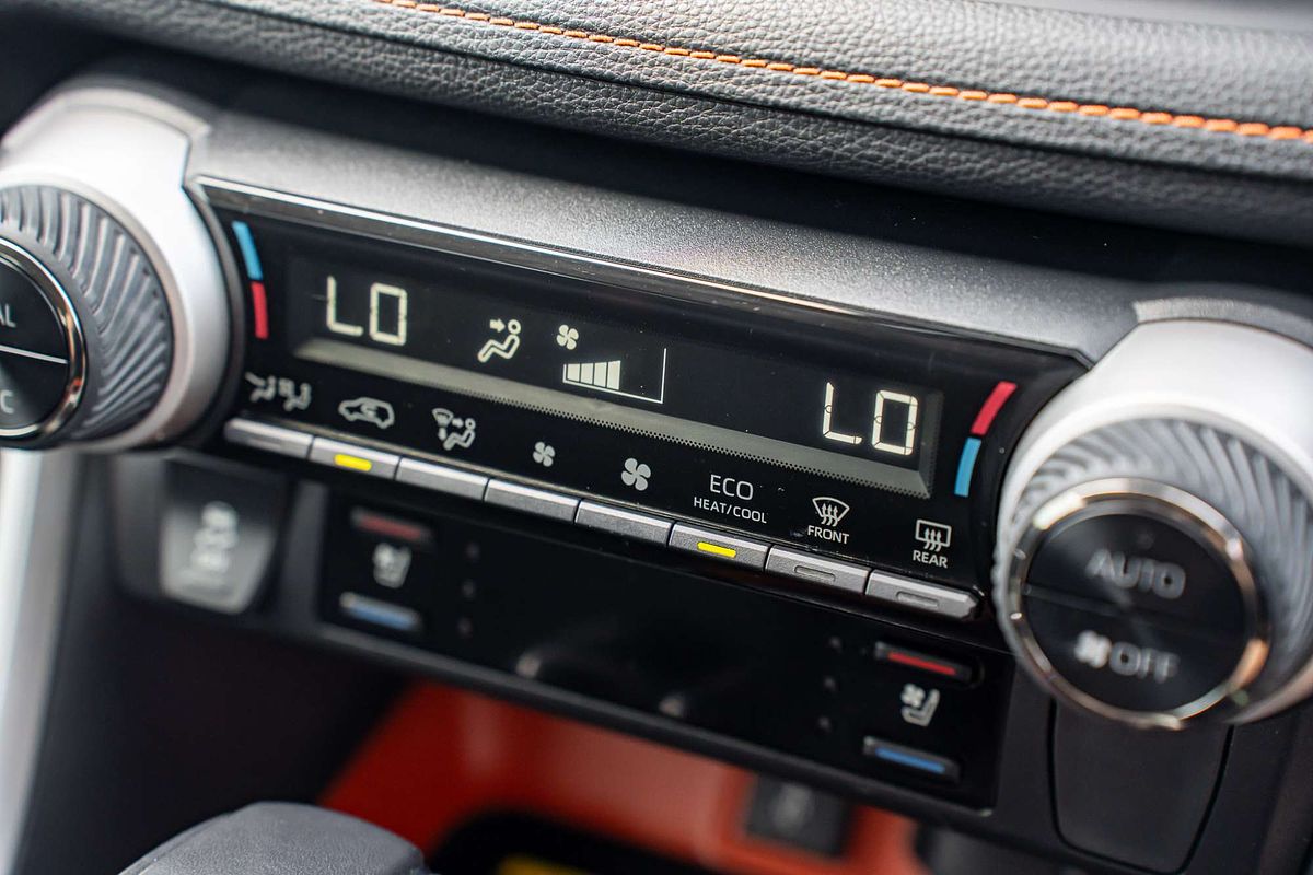 2021 Toyota RAV4 Edge AXAA54R