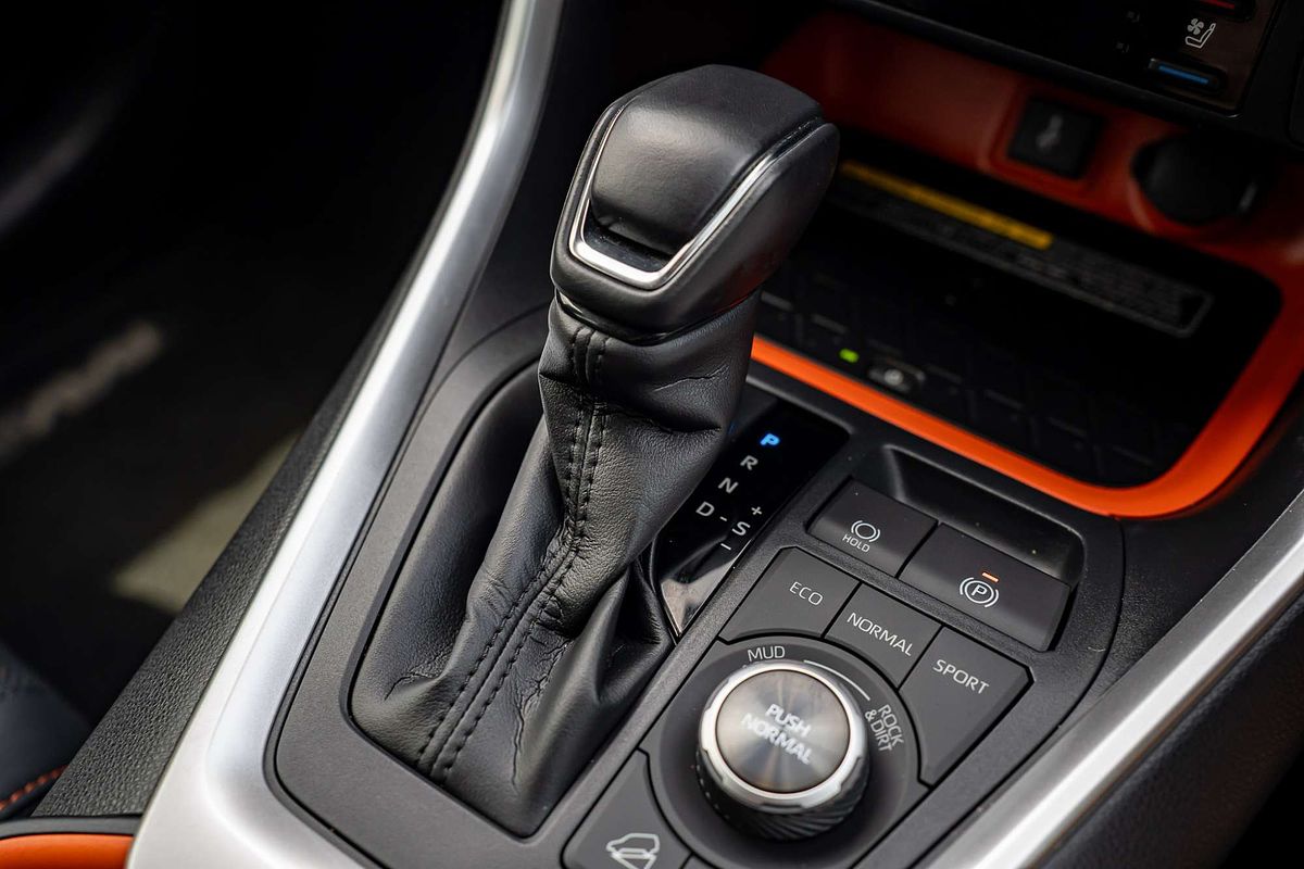 2021 Toyota RAV4 Edge AXAA54R