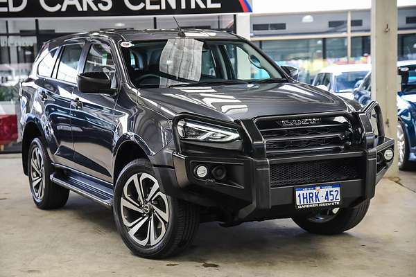 2022 Isuzu MU-X LS-M