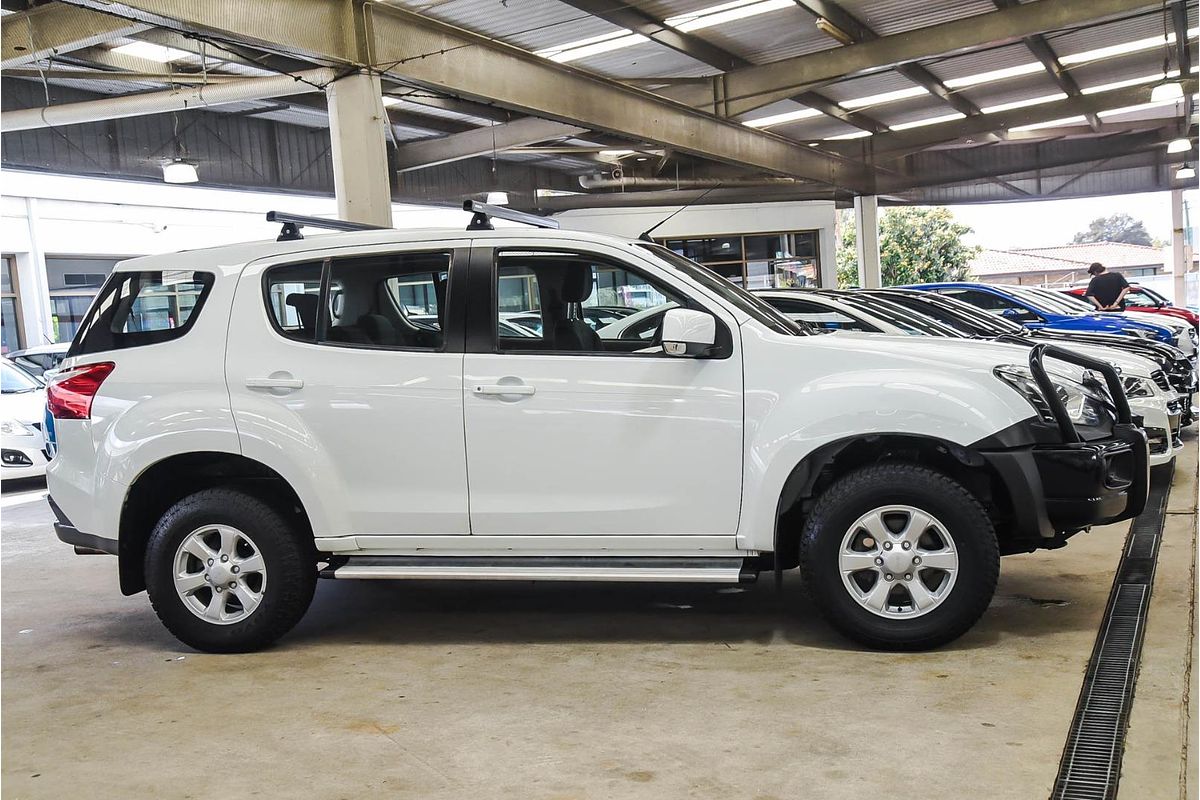 2020 Isuzu MU-X LS-M