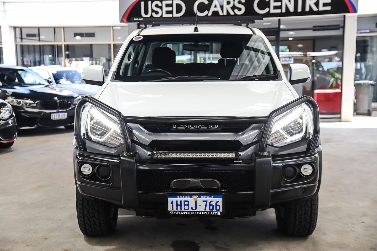 2020 Isuzu MU-X LS-M