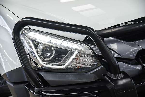 2020 Isuzu MU-X LS-M