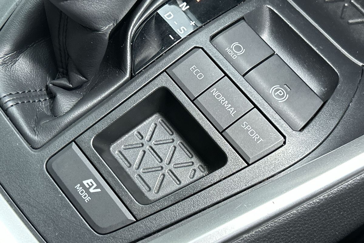 2024 Toyota RAV4 GX AXAH52R