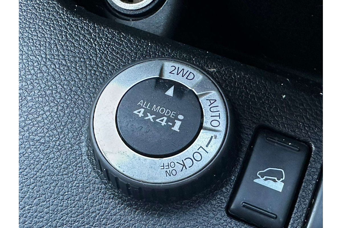 2010 Nissan X-TRAIL ST T31