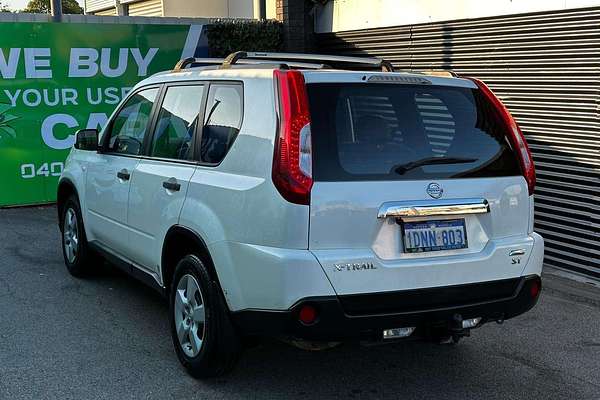 2010 Nissan X-TRAIL ST T31