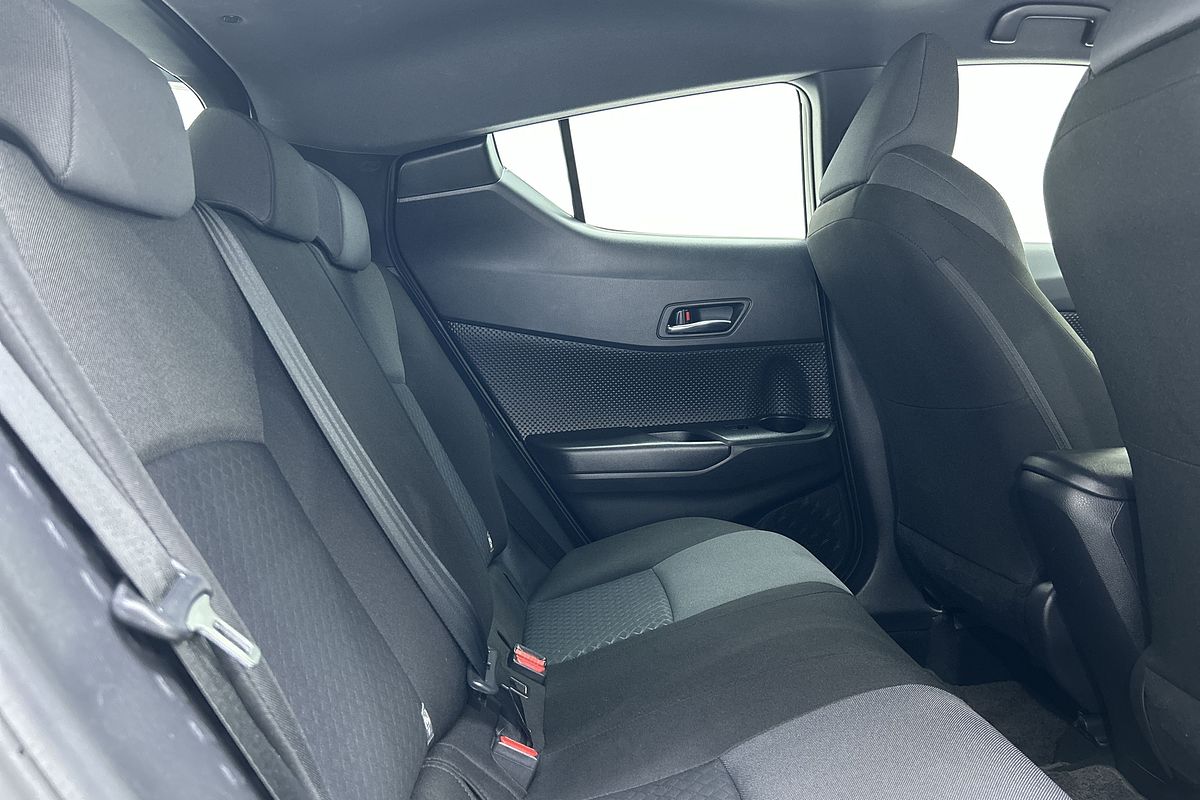 2021 Toyota C-HR GXL NGX10R