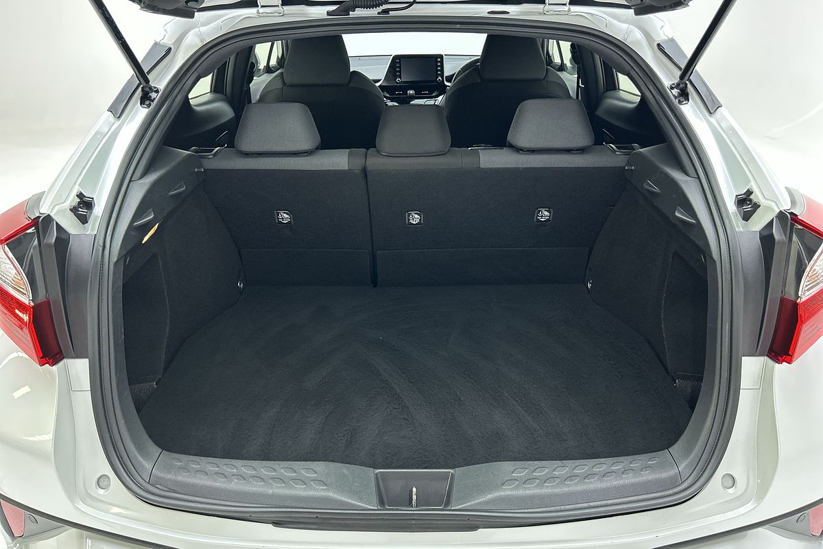 2021 Toyota C-HR GXL NGX10R