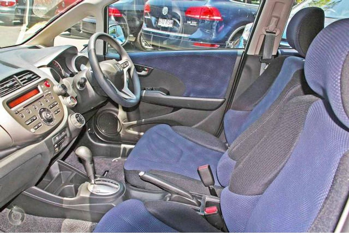 2011 Honda Jazz VTi GE