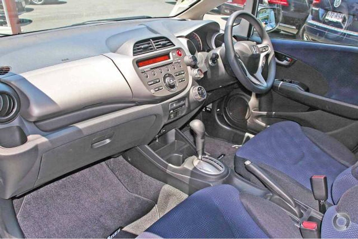2011 Honda Jazz VTi GE
