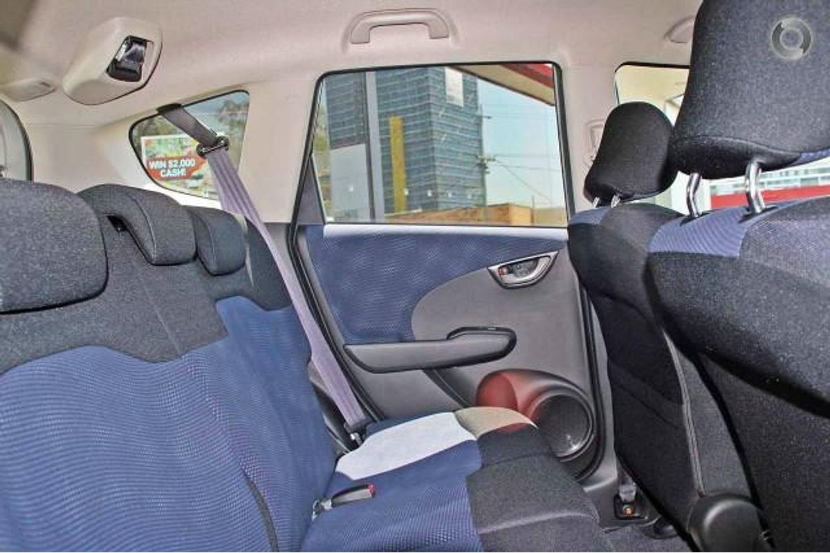 2011 Honda Jazz VTi GE
