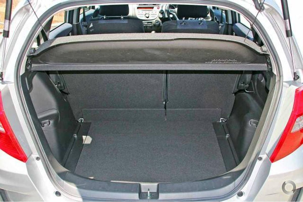 2011 Honda Jazz VTi GE