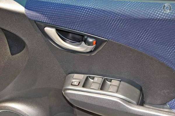 2011 Honda Jazz VTi GE