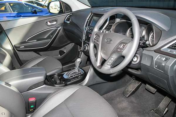 2017 Hyundai Santa Fe Active X DM3 Series II