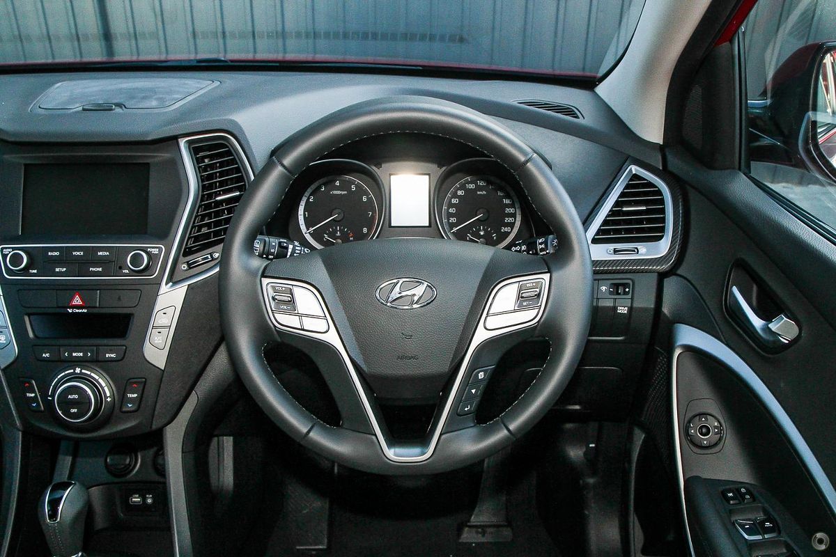 2017 Hyundai Santa Fe Active X DM3 Series II