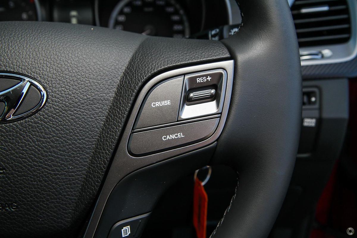 2017 Hyundai Santa Fe Active X DM3 Series II