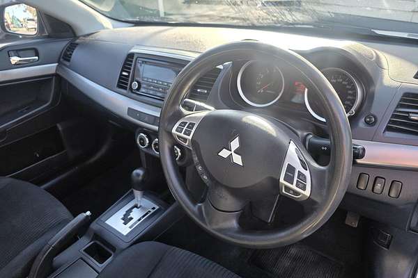 2014 Mitsubishi Lancer LS CJ