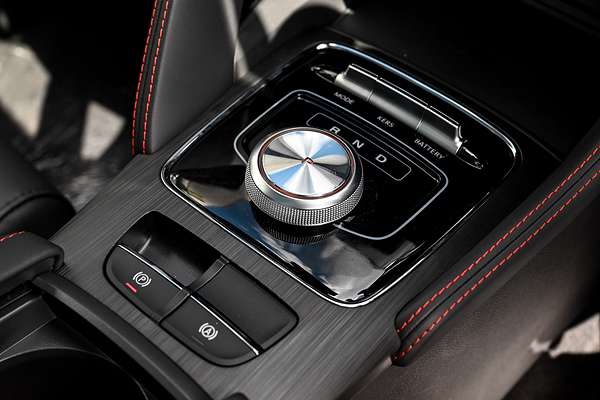 2024 MG ZS EV Essence AZS1