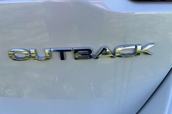 2025 Subaru Outback AWD Touring 6GEN