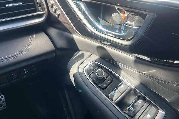 2025 Subaru Outback AWD Touring 6GEN