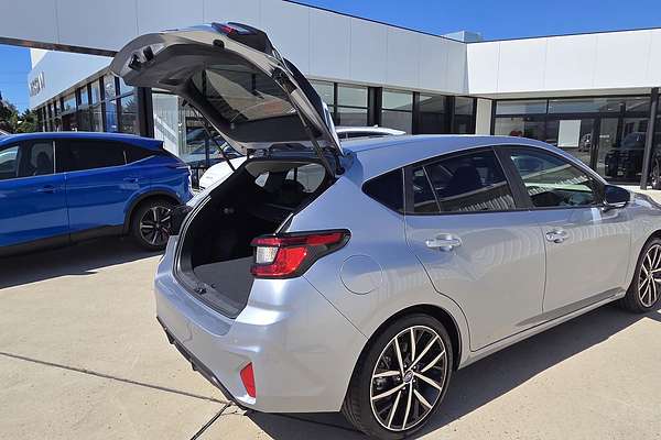 2025 Subaru Impreza 2.0S G6