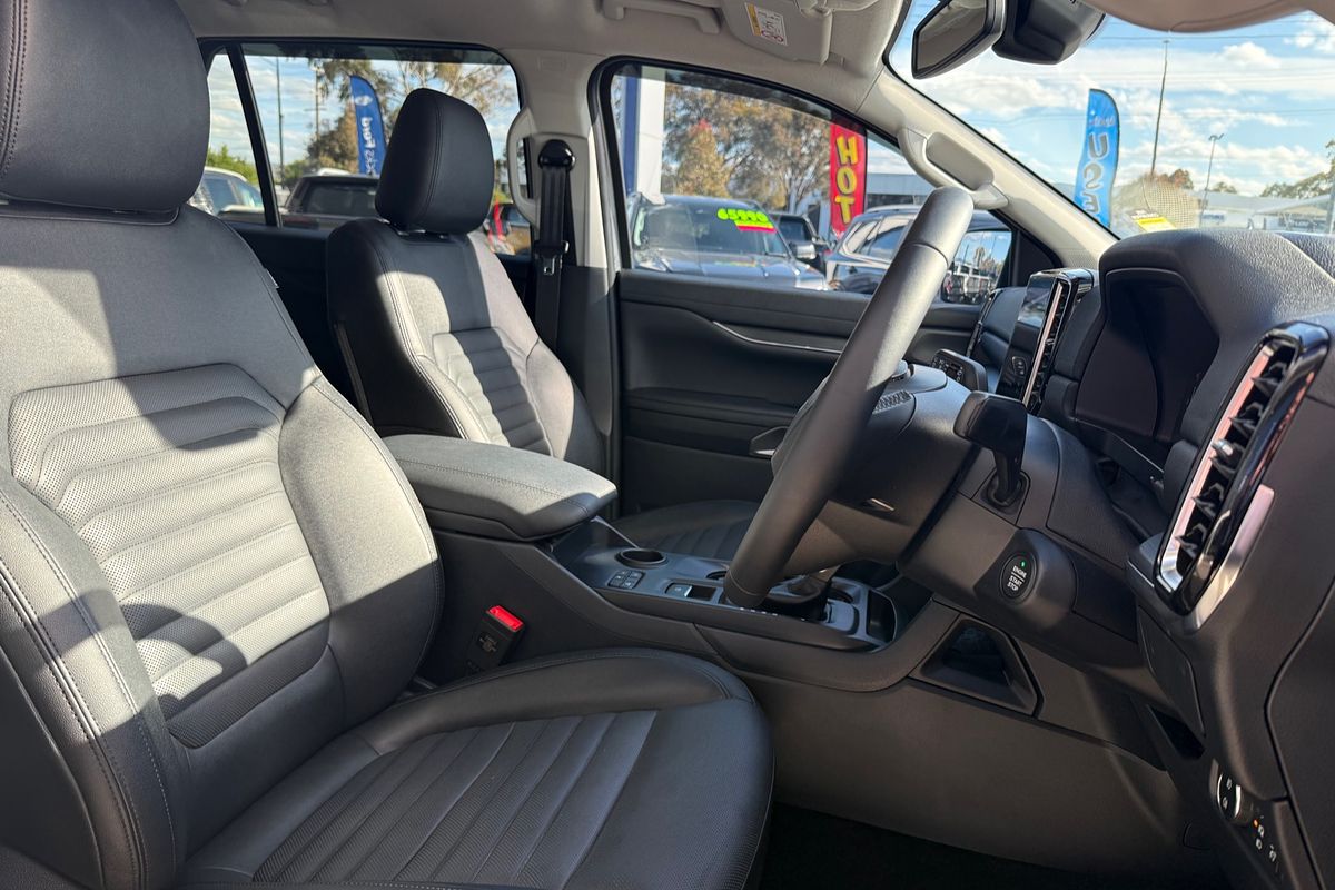 2025 Ford Everest Sport 2.0L