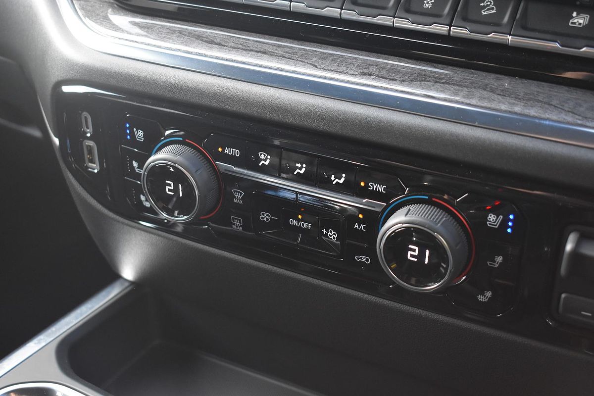 2024 Chevrolet Silverado 1500 LTZ Premium W/Tech Pack T1 4X4