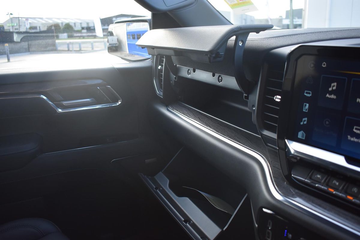 2024 Chevrolet Silverado 1500 LTZ Premium W/Tech Pack T1 4X4