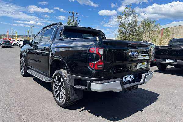 2025 Ford Ranger Platinum 4X4 3.0L