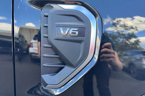 2025 Ford Ranger Platinum 4X4 3.0L