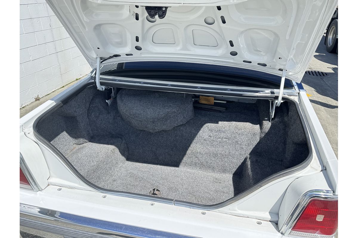 1990 Ford Ltd Crown Victoria