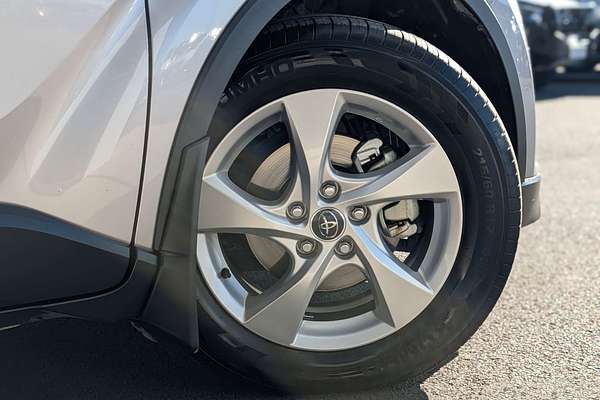 2017 Toyota C-HR NGX10R