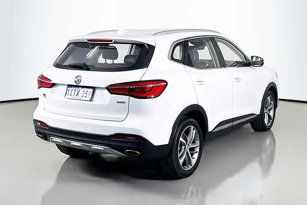 2024 MG HS Excite SAS23