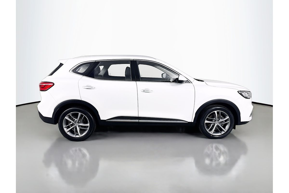 2024 MG HS Excite SAS23