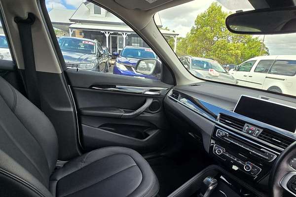 2016 BMW X1 sDrive18d F48
