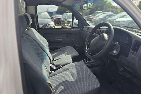 2001 Toyota Hilux  RZN149R Rear Wheel Drive