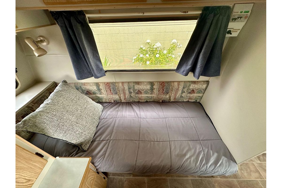 1999 Spaceline ODYSSEY