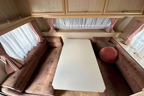 2001 Roadstar VOYAGER