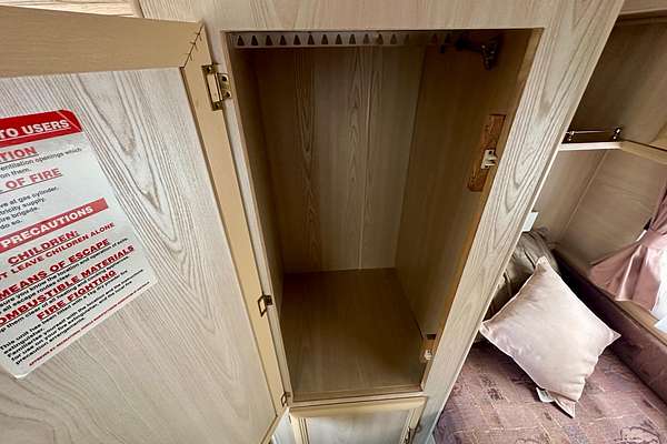 2001 Roadstar VOYAGER