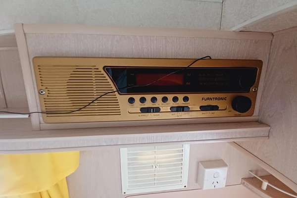 1998 Island Star POP TOP