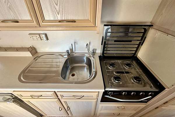 2001 Roadstar VOYAGER