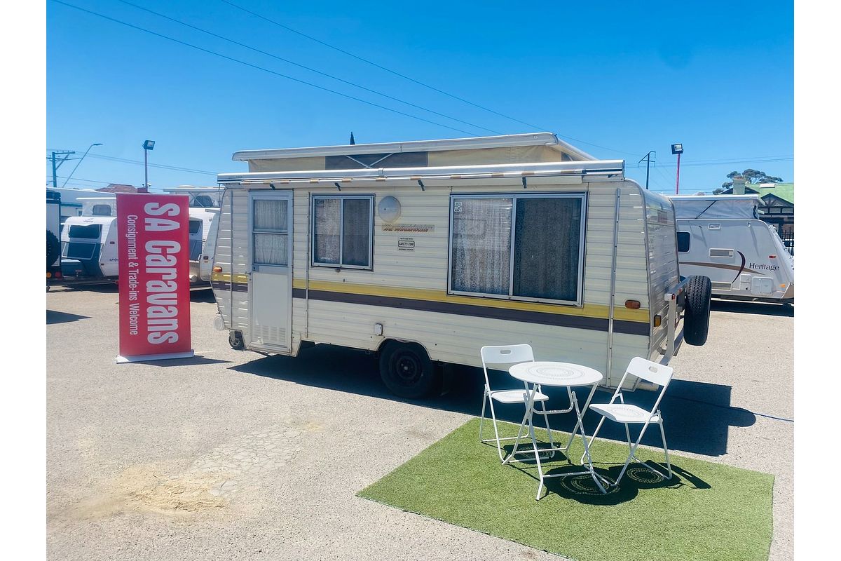 1985 Windsor SUNCHASER